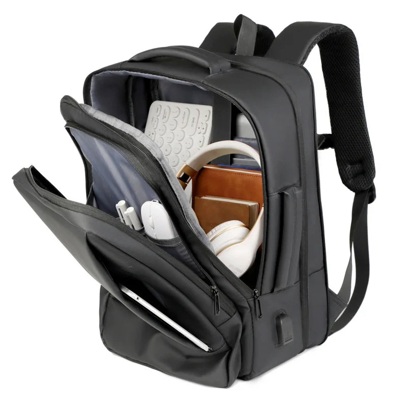 MONTRAVE Metro Commuter Backpack — product view